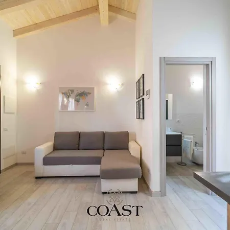 St. Simplicius House - 5 Minuti Dal Centro & Wifi Apartmán